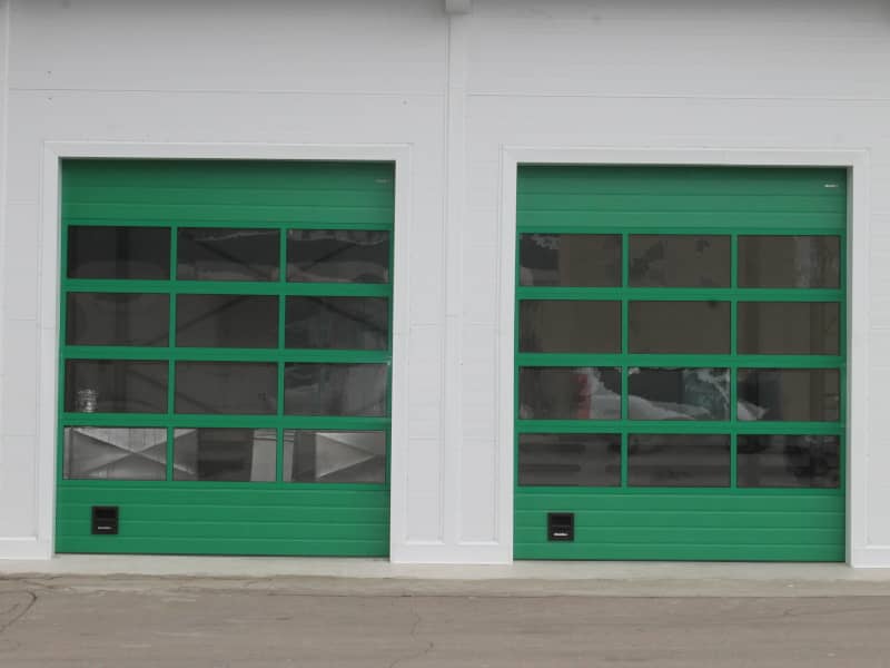 Промышленные ворота DoorHan в Томске с установкой